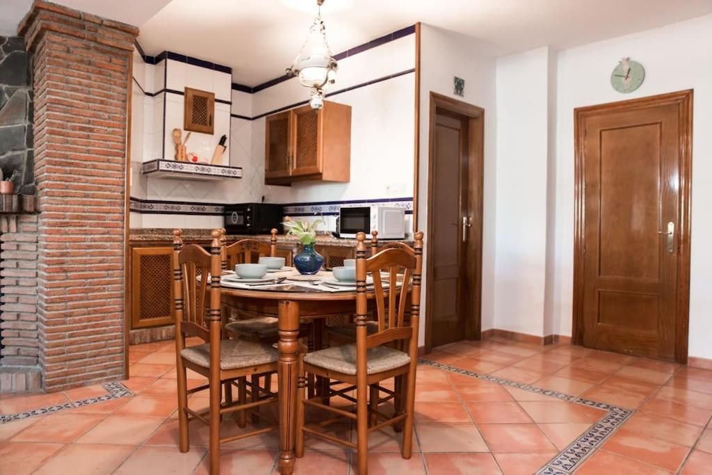 Casa Espaciosa Cerca De Monachil La Zubia  Extérieur photo